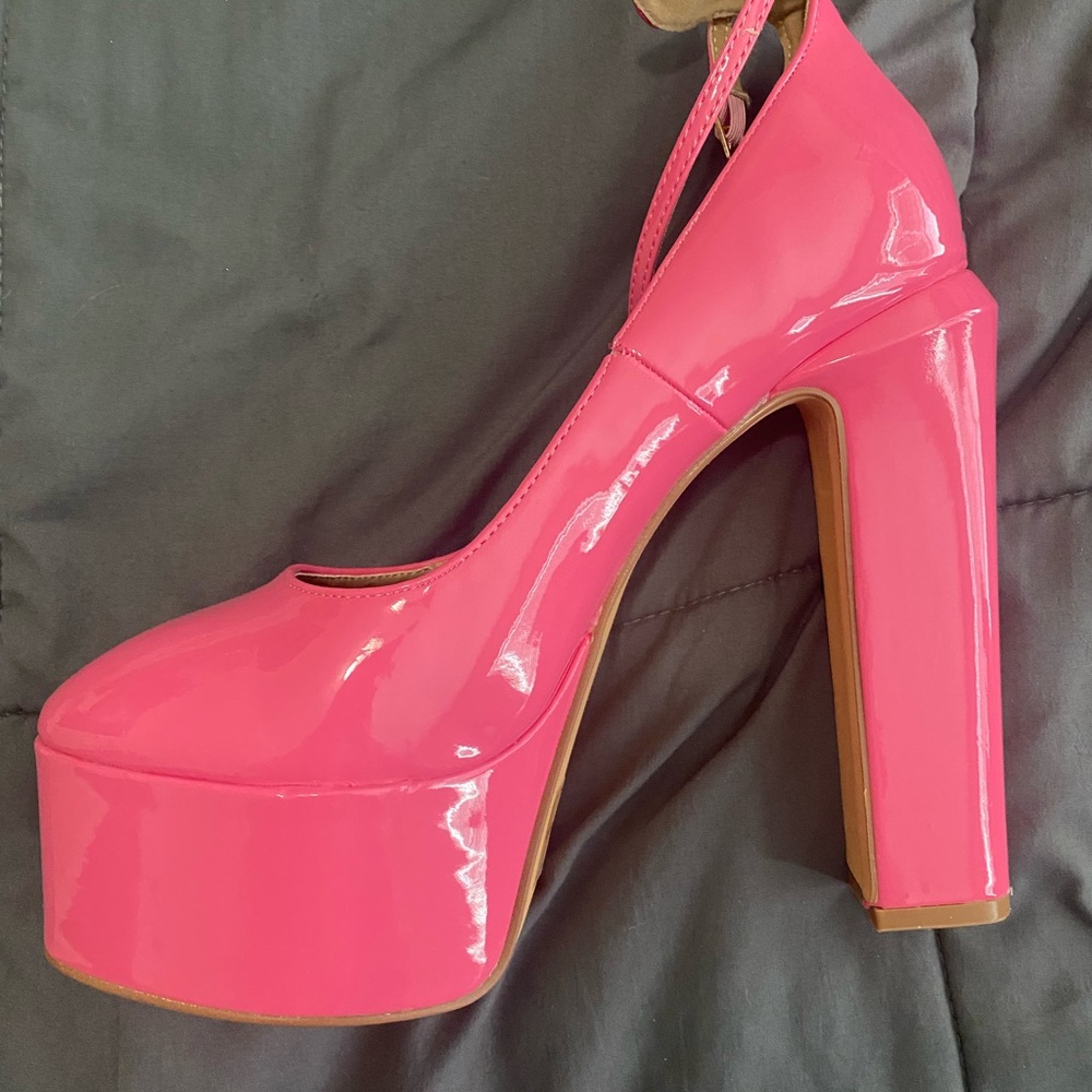 SHEIN Vibrant Pink Platform Heels